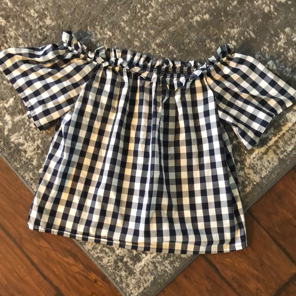 Gingham Top 🤍
